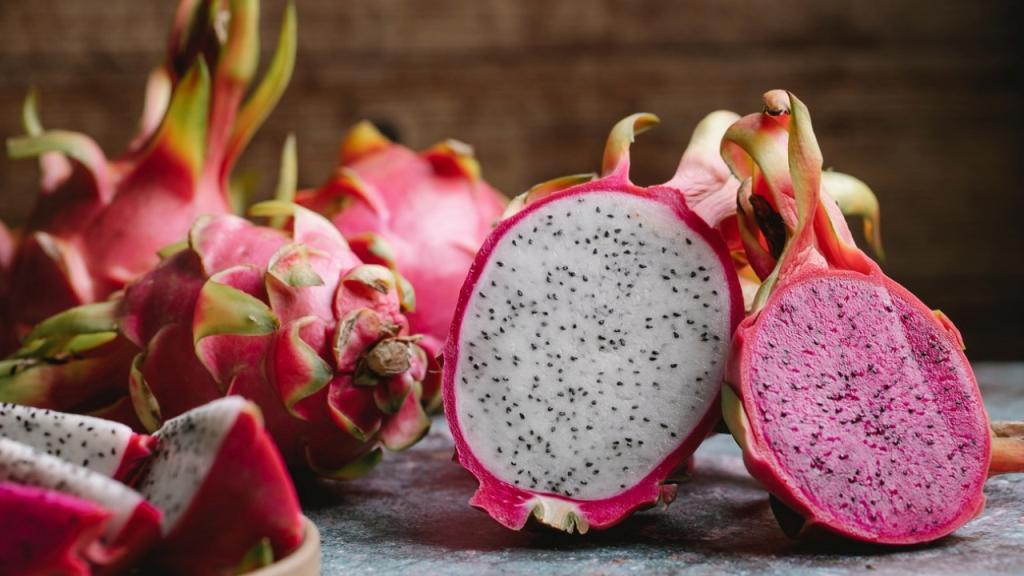 Dragon Fruit ke Fayde : ड्रैगन फ्रूट के फायदे